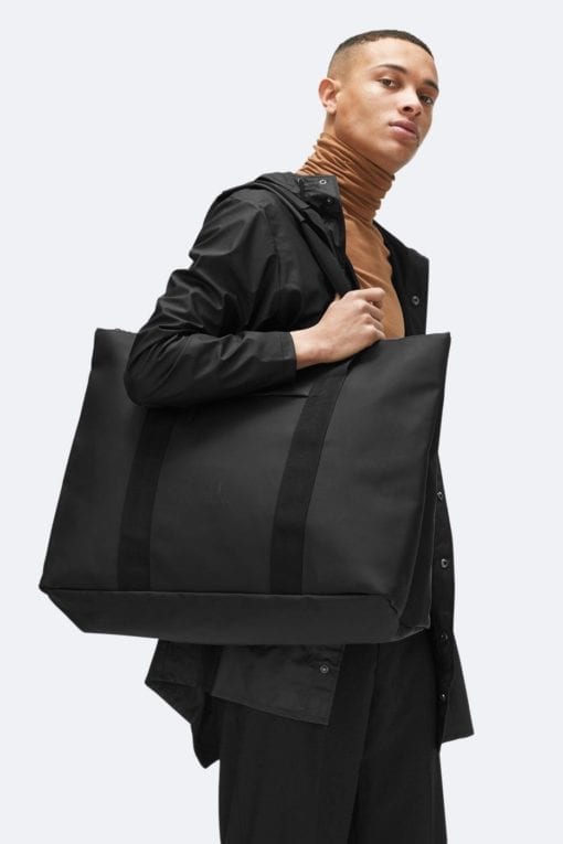 Rains Weekend Tote Black - Image 3