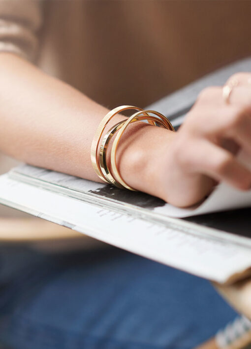 Skultuna Ribbed Cuff Thin Gold Plated - Image 4