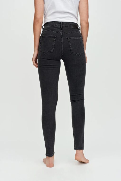 Won Hundred Marilyn B Jeans Charcoal - Image 2
