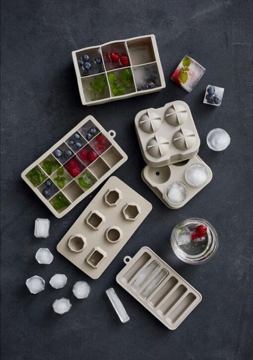 Bitz Ice Cube Tray XL Grey - Image 3