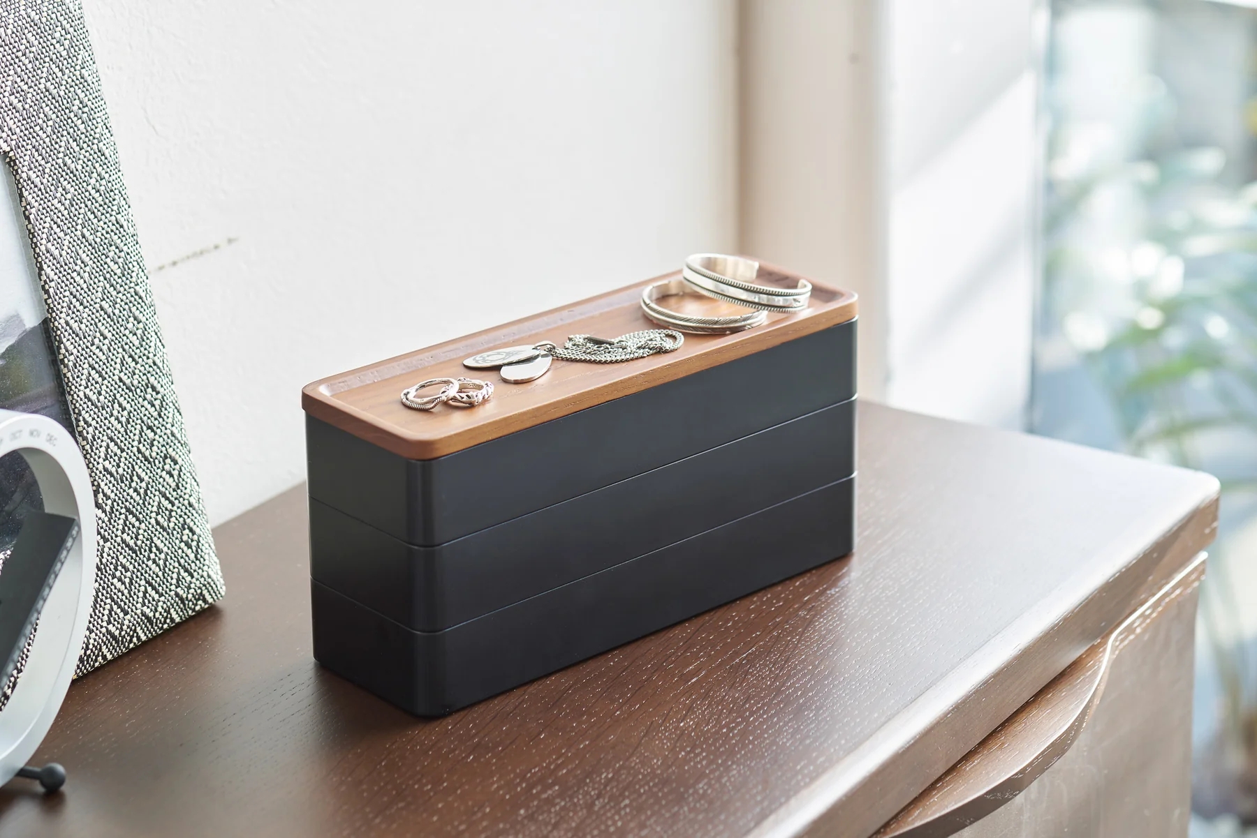 Yamazaki 5810 RIN 3~Tiered Slim Accessory Case With Lid, Black, ABS Resin/ Wood, 24 X 8 X 11.5 Cm