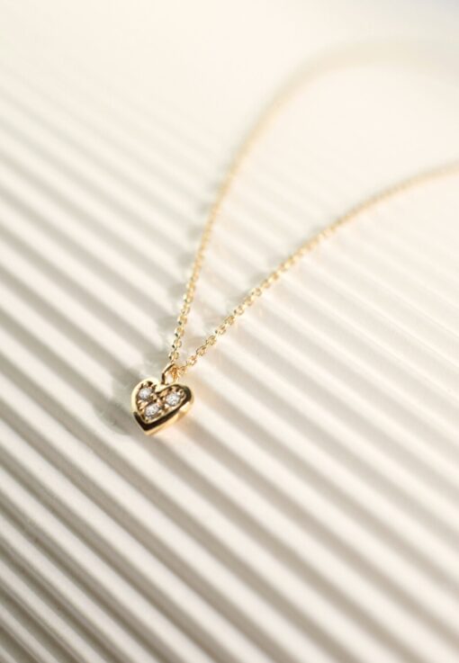 Aran Corazon 3 Circonitas Gold Necklace - Image 3