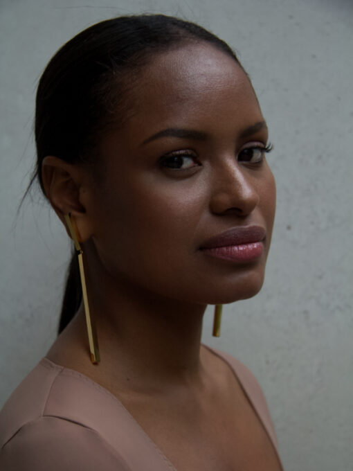 Maramz Rail Earrings - Image 4