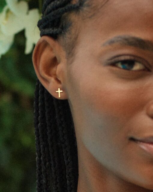 Edblad Spirit Cross Studs kõrvarõngad, kullatud 14K - Image 2