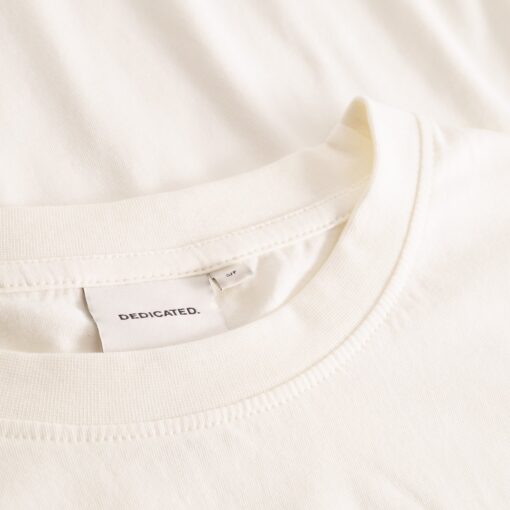 Dedicated T-särk Vadstena Les Fleurs Scripted Off-White - Image 5