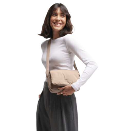 Got Bag Cloud Crossbody Bag Monochrome Sandbar - Image 4