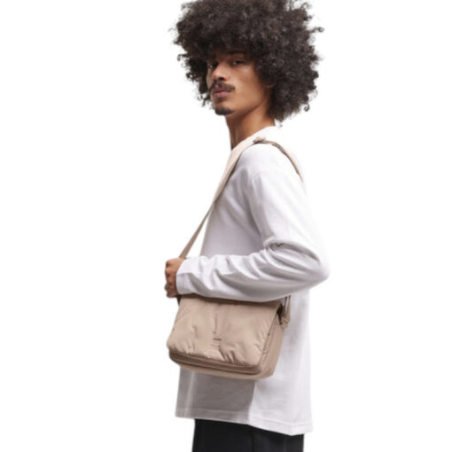 Got Bag Cloud Crossbody Bag Monochrome Sandbar - Image 3