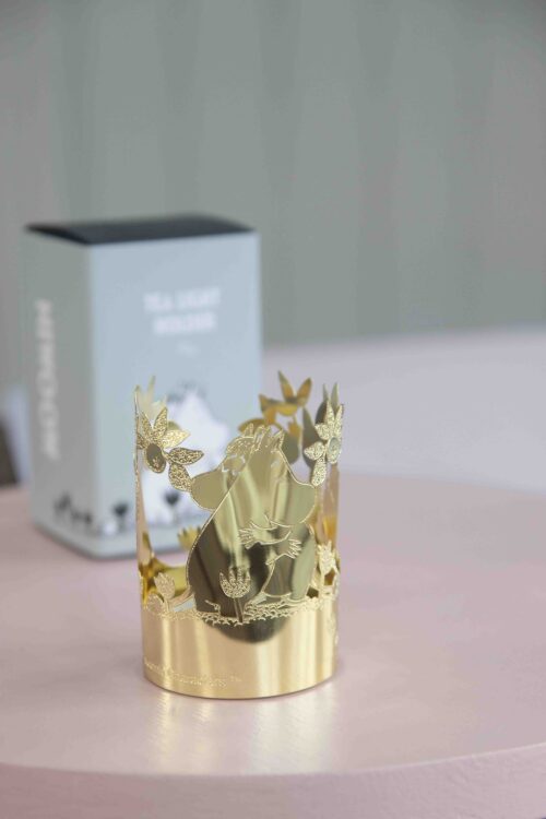 Alternative view of Pluto Design Tealight Candle Holder Moomin Hug