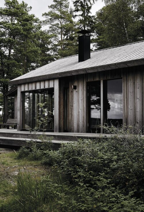 Cozy Publishing Happy Homes Hideaways Book open book spread 3