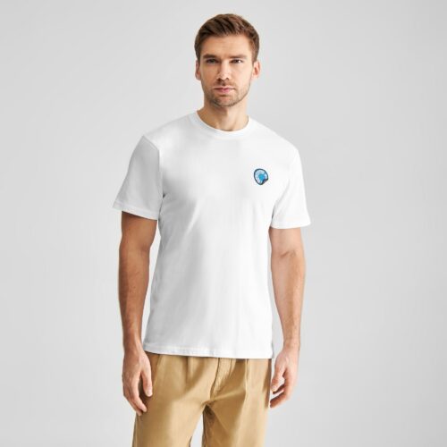Dedicated T-shirt Stockholm F Bananas White – model wearing the T-shirt