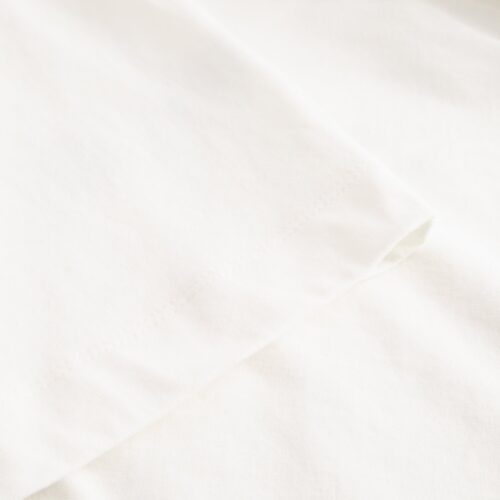 Dedicated T-särk Vadstena Heart Cat Off-White – T-särgi detailvaade 5