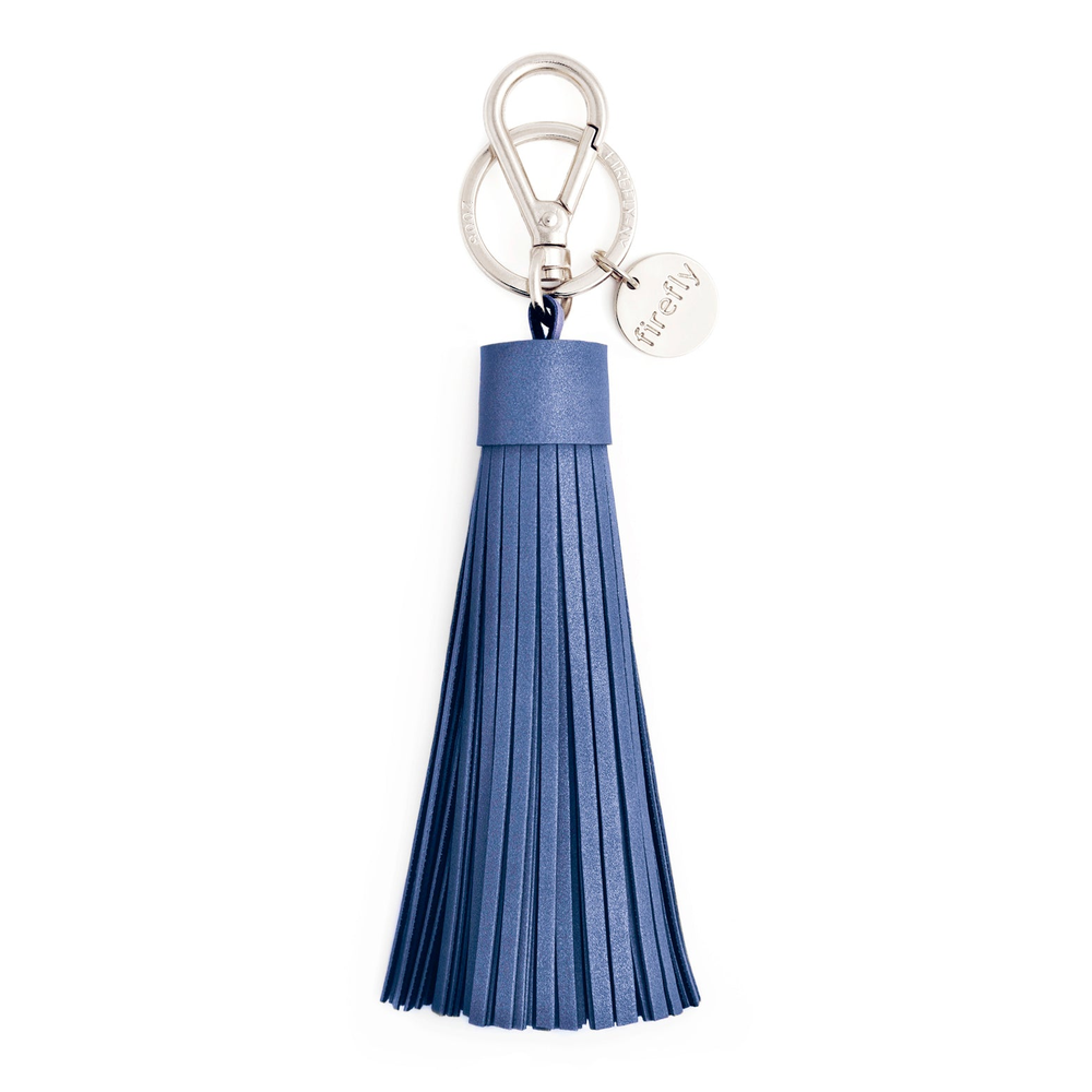 Firefly Soft Tassel taevasinine, hõbedast tooni kinnitus valgel taustal