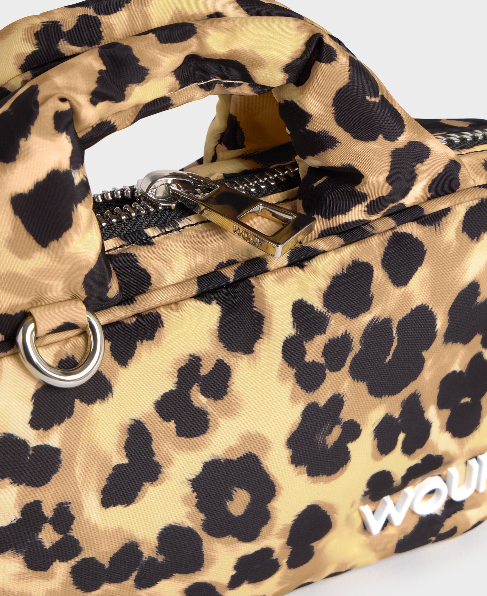 Wouf Feline Mini Bag – detail of the fabric and fastening