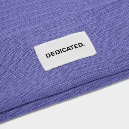 Dedicated Beanie Kiruna Paisley Purple – knit and logo patch detail