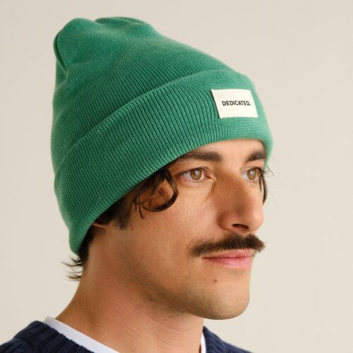 Dedicated Beanie Kiruna Winter Green – worn by a model