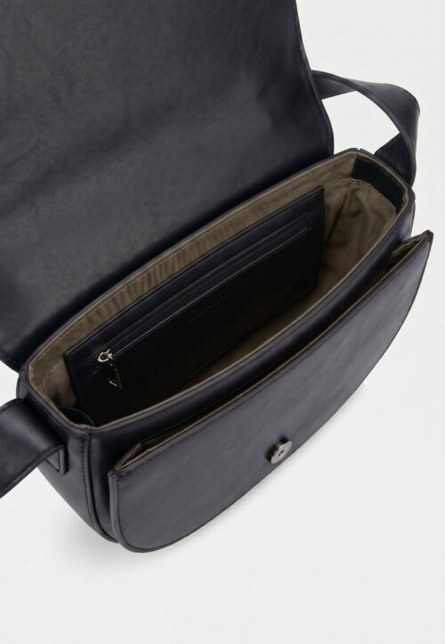 HVISK Cliff Soft Structure Black – sisemus lukuga taskuga